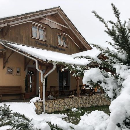 Tiszafa Vendeghaz Szentgal Hotel ภายนอก รูปภาพ